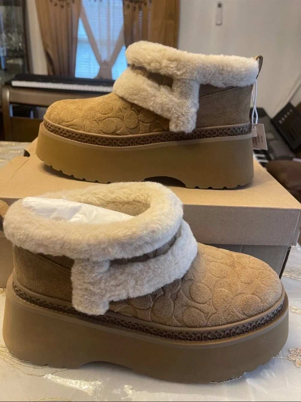 NWB coach women’s Christina pull on bootie color tobacco size 9